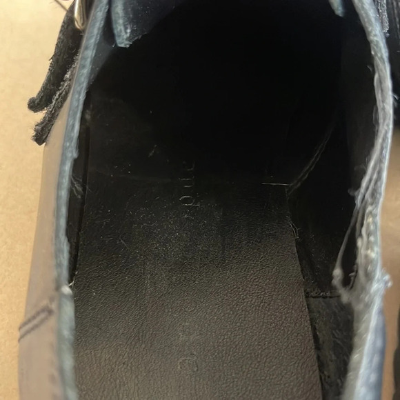 Vintage 90s Aposthrophe Black Leather Chucky Shoes with buckle size 6.5 - Picture 7 of 16